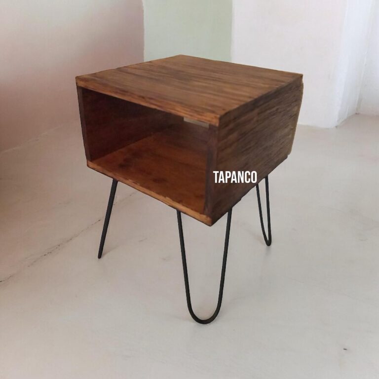 Buró Rustico $1,500